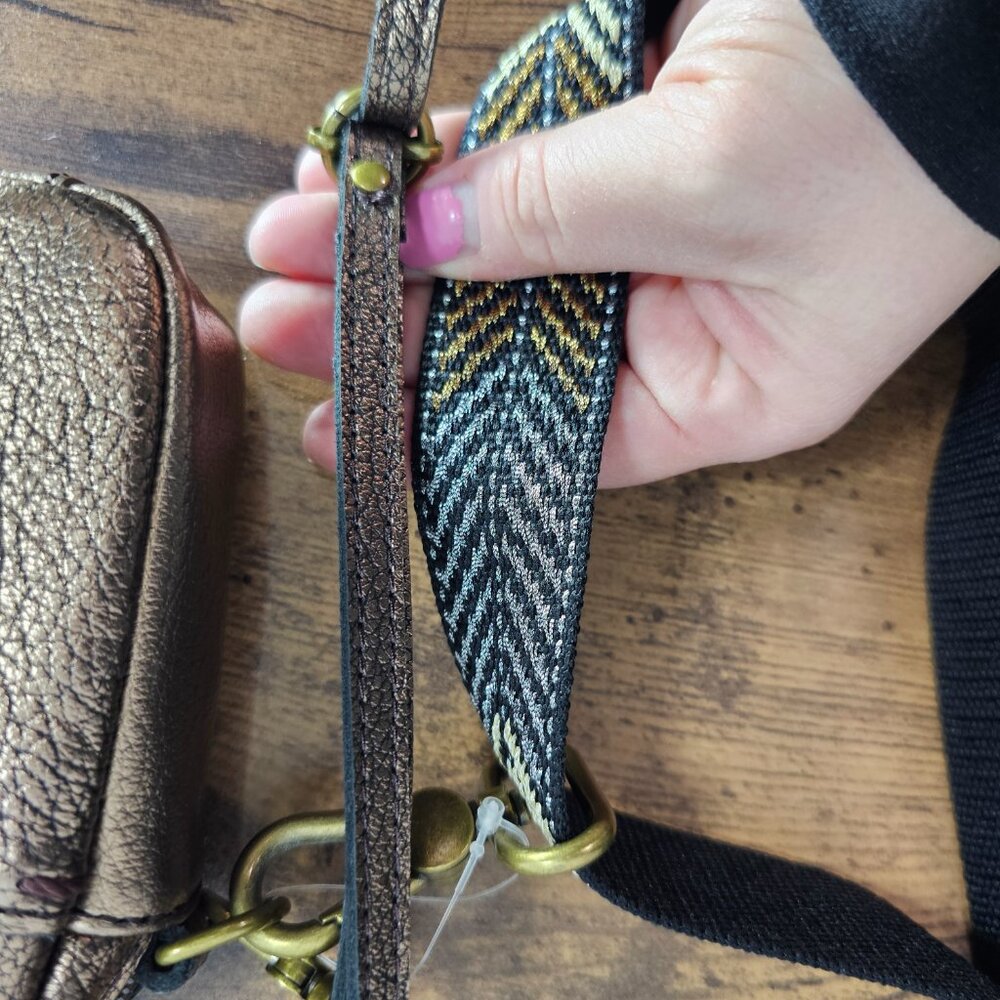 The Sak Bronze Pebble Leather Camera Bag Purse - Picture 4 of 9